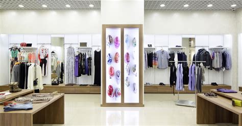 Retail visual merchandising trends & examples (with images)