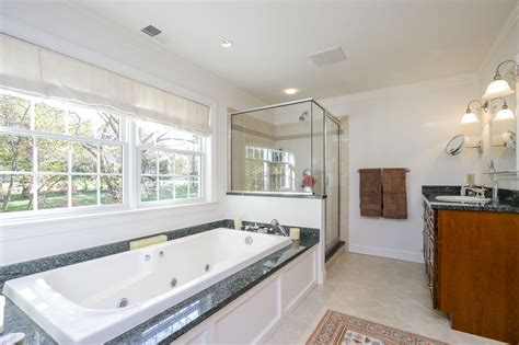 Master Bathroom with Large Jetted Tub | Jetted tub, Corner bathtub ...