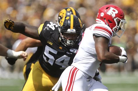 Iowa Defensive Lineman Makes Hawkeye History