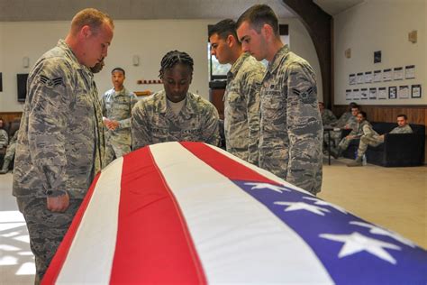 What it takes to be an honor guard member > Joint Base Charleston > Article Display