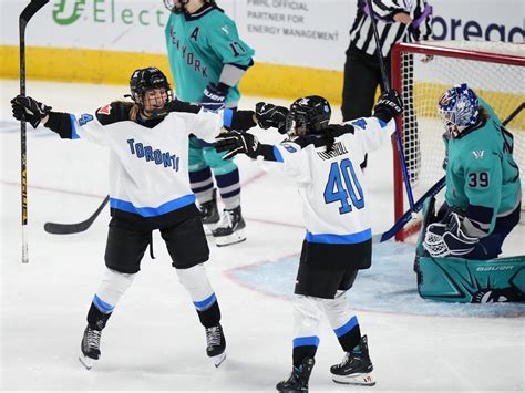 PWHL Toronto bounces back with aggressive first win | London Free Press