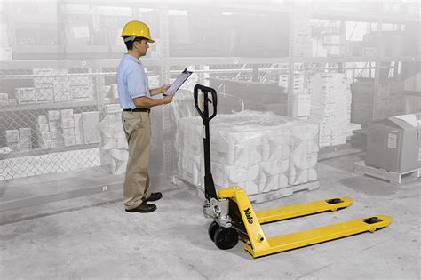 Manual pallet jack | Hand truck | Yale | Yale - Arnold Machinery