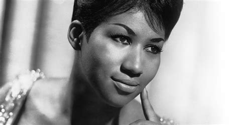 Remembering the Queen of Soul: 20 Fascinating Photos of Aretha Franklin ...