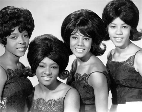 10 Best The Crystals Songs of All Time - Singersroom.com