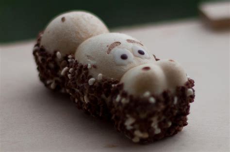 File:Kinder Happy Hippo from Germany.jpg - Wikimedia Commons