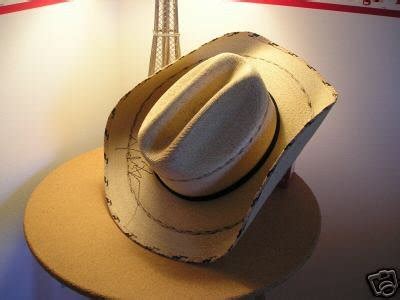 KENNY CHESNEY COWBOY HAT AUTOGRAPHED BY DIERKS BENTLEY | #25226655