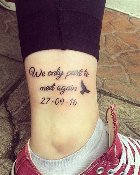 23 Emotional Memorial Tattoos to Honor Loved Ones - crazyforus