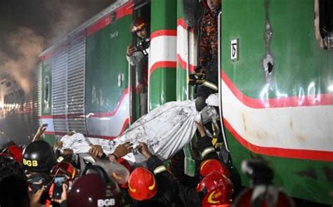 Atleast four killed, many injured in Bangladesh train fire , Bangladesh ...