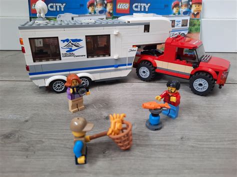 Lego City 60182 Pick-up truck met caravan — Brick life