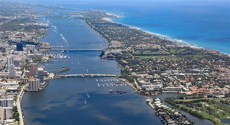 Lake Worth Lagoon - WorldAtlas