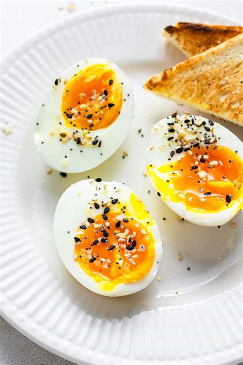 How to Make THE BEST Soft Boiled Eggs - Simply Quinoa