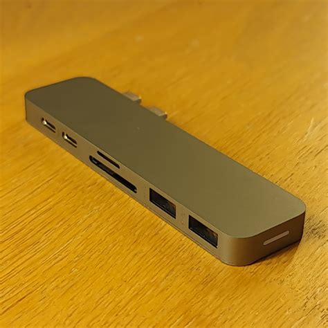 Hyper Drive USB-C-hubi (USB-A, SD, HDMI...)