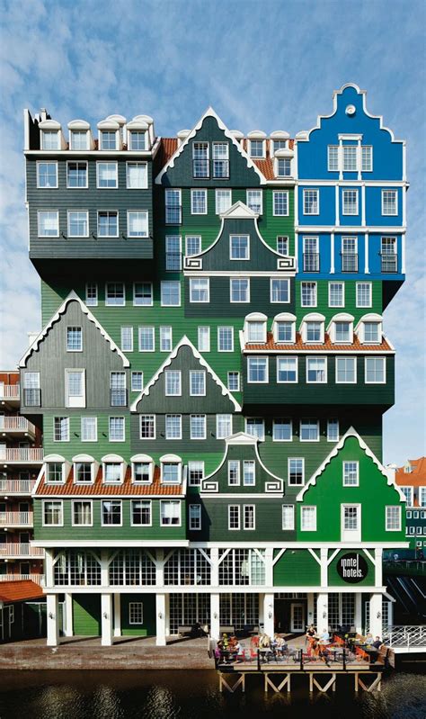 15 Playfully Bold Examples of Postmodern Architecture | Postmodernism ...