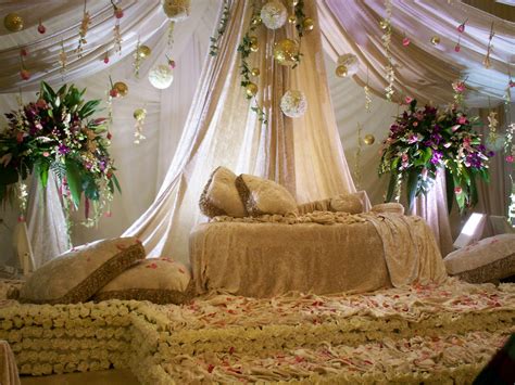 The best class ever!!!!!!!!!!!: wedding in Saudi Arabia