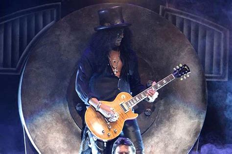 Slash in Pre-Production For New Solo Album