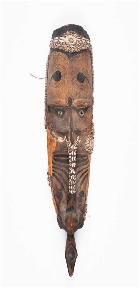 A Large Papua New Guinea Mask