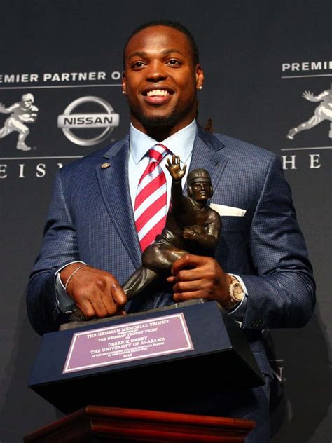 Derrick Henry's dependability leads to Alabama's success, and the Heisman