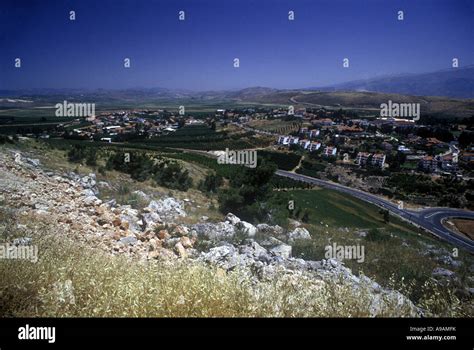 METULA VILLAGE LEBANON BORDER GOLAN ISRAEL Stock Photo - Alamy