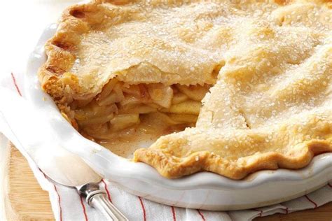 How to Make the Perfect Apple Pie Crust Recipe | Taste of Home