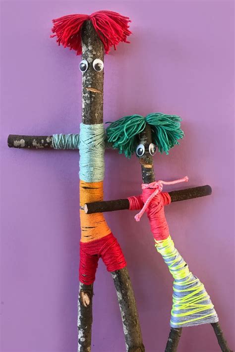 STICK FAMILY | Craft stick crafts, Crafts, Diy crafts for kids