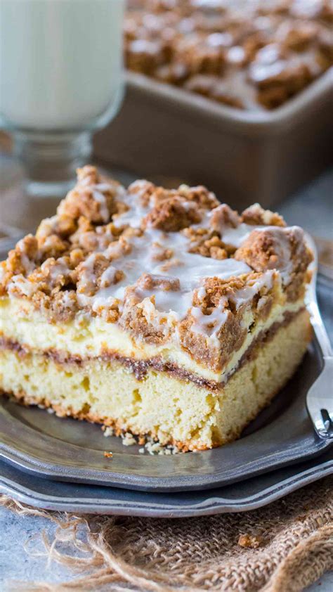 Best Easy Coffee Cake Recipe [VIDEO] - Sweet and Savory Meals