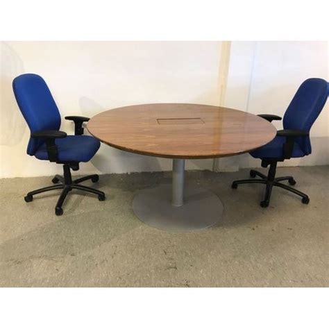 Wooden Round Conference Room Table at Rs 450 in Chennai | ID: 20924475755