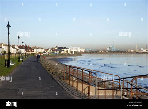 promenade on strand beach at sandymount on Dublin bay republic of ...