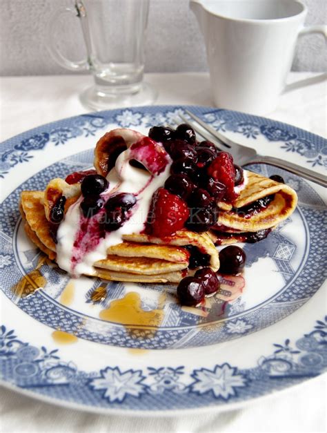 Super easy pancakes with fruit recipe - Markie's Kitchen