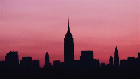 These photos show the infamous New York City blackout of 1977 - Rare Historical Photos