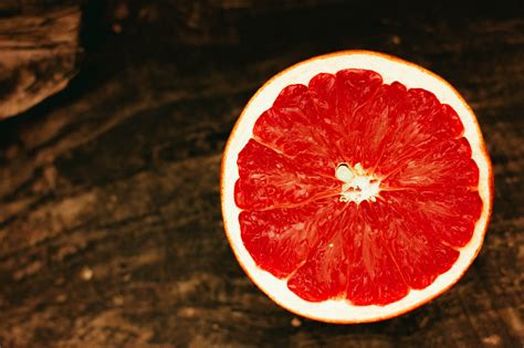 Top 10 Health Benefits of Grapefruit - Heather Earles