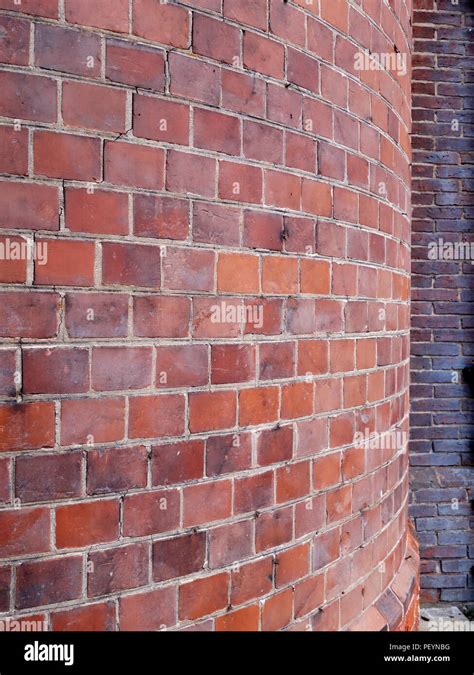 Curved Bricks Stock Photos & Curved Bricks Stock Images - Alamy