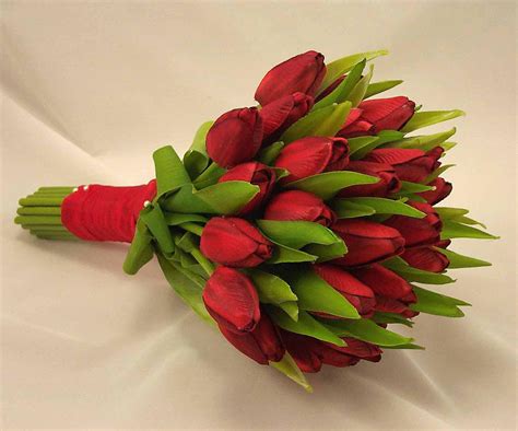 Beautiful Bridal: Tulip Wedding Bouquets