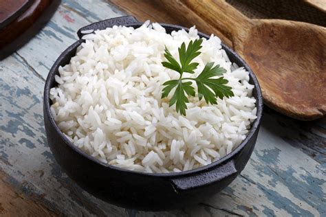 Is rice gluten-free? Nutritional facts and alternatives