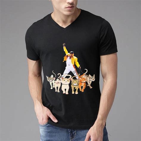 Freddie Mercury walking with his cats shirt, hoodie, sweater, longsleeve t-shirt