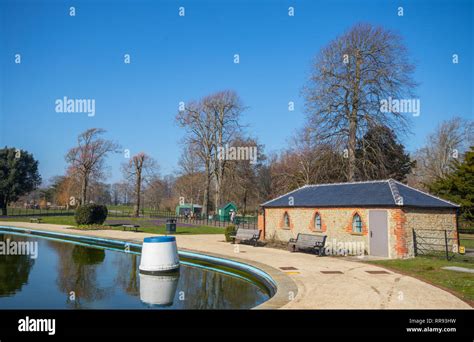 Boating lake in Hotham Park, Bognor Regis, West Sussex, UK Stock Photo - Alamy