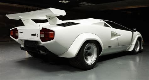 1980 Lamborghini Countach - LP400S | Classic Driver Market