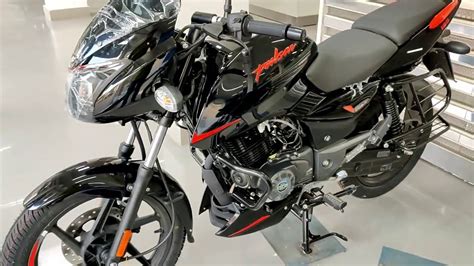 Bajaj Pulsar 125 BS6 Split Seat (Black Red) Complete & Honest Review ...