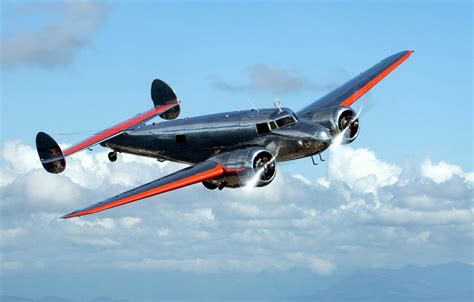 Lockheed Electra - Información sobre aviones