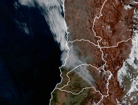 Noticias Chile | Violento Incendio forestal en Quilpué consume viviendas y el humo llegó a ...