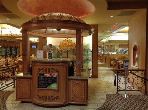 Golden Nugget Buffet to close Mon & Tues - VegasChanges