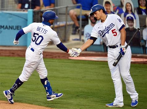 Dodgers Highlights: Mookie Betts, Corey Seager & Kiké Hernandez Homer Against Mariners