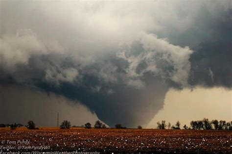 Deadly Tornado Devastates Illinois Town With Winds Up To 200 MPH