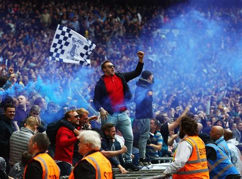 Millwall fans 'have the right' to invade pitch and celebrate with ...