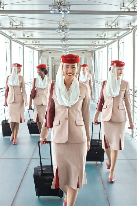 12 Shocking Secrets From a First Class Emirates Flight Attendant ...