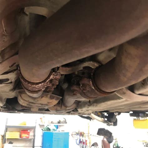 5 Signs of an Exhaust Leak – Becker Service Center | Auto Repair in Naperville, Il