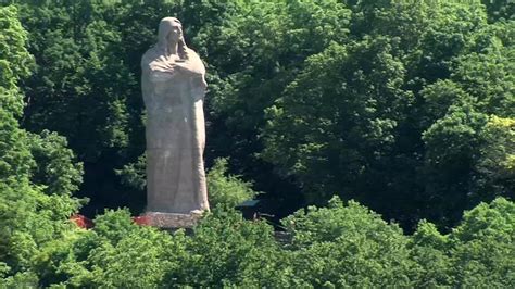 Illinois' decaying Eternal Indian statue to soon enjoy a rebirth as restoration project nears ...