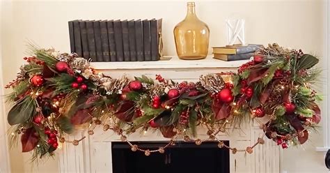 DIY Christmas Fireplace Mantel Garland
