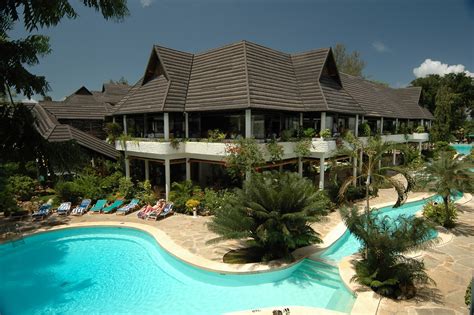 Travellers Beach & Club – Kenya Safari Travel Blog