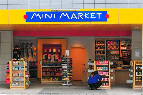 Mini Market at the entrance | Supermarket design, Grocery store design, Shop front design