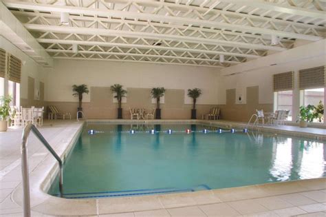 Doubletree Chicago Alsip Hotel in Alsip (IL) - Room Deals, Photos & Reviews